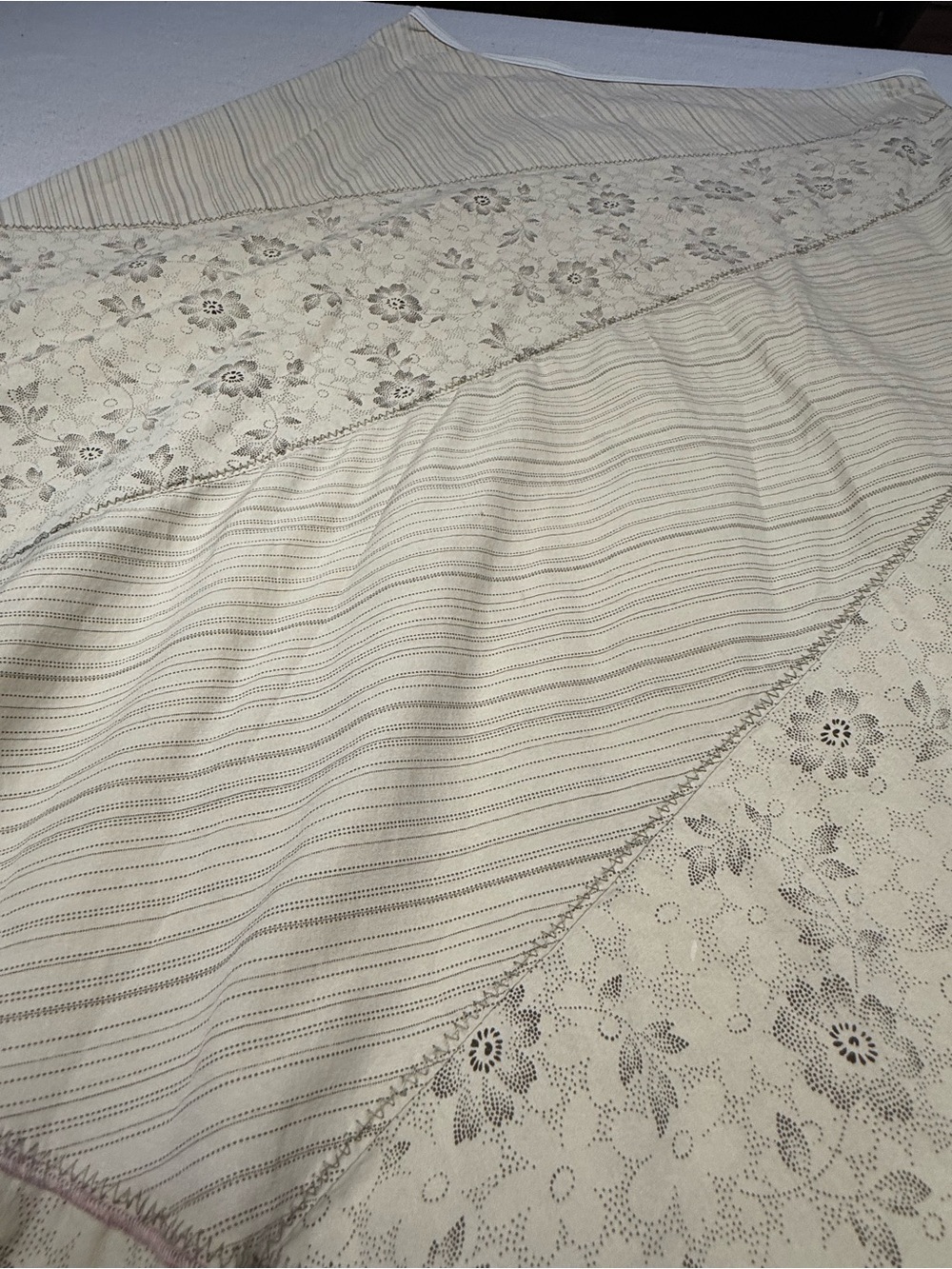 Tiny - Patchwork Floral & Stripe A-Line Skirt - Size Medium Petite - Picture 4 of 11